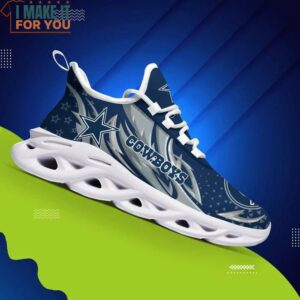 Dallas Cowboys Team Logo Triangle Pattern 3D Max Soul Sport Shoes 3