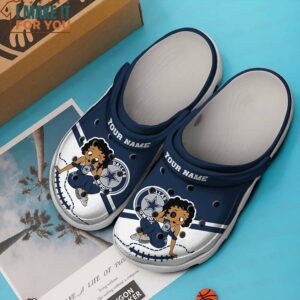Premium Betty Boop Dallas Cowboys Crocs 2