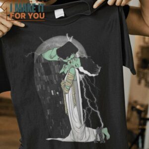 The Monster Kiss The Kiss Bride of Frankenstein Mashup T-Shirt, Vintage Halloween Tee for Men