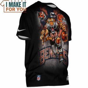 Cincinnati Bengals Roaring Tiger Player Graphic T Shirt 2