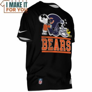 Chicago Bears x Snoopy And Woodstock Bears Fan Football Helmet T Shirt 2