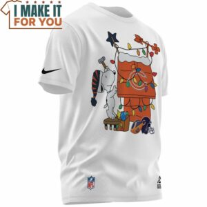Chicago Bears x Snoopy Bears Fan Decor Christmas House T Shirt 2