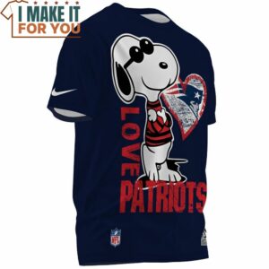 New England Patriots Cool Snoopy Love Heart T Shirt 2